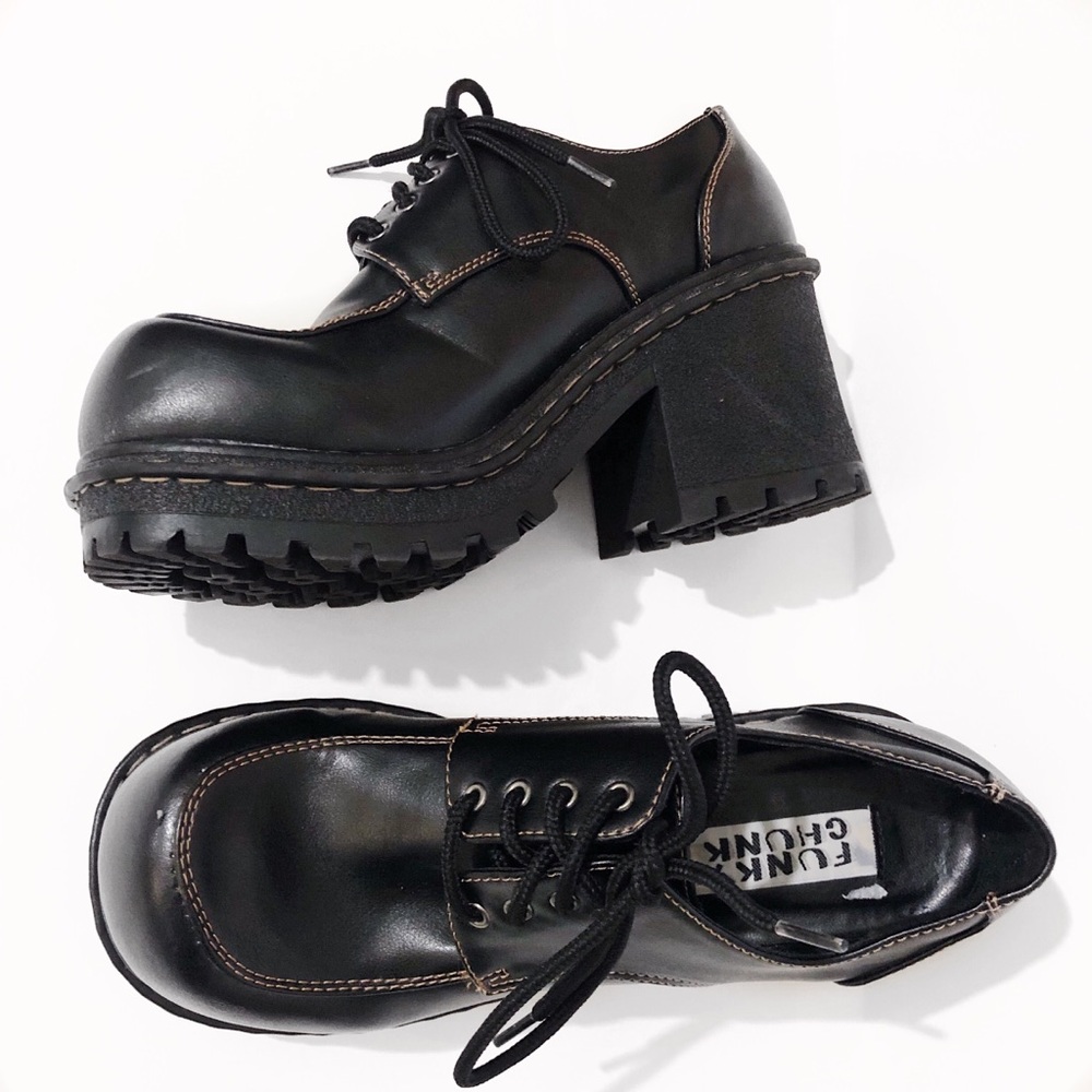 Dolls Kill Funky Chunk Black 90’s Grunge Oxfords